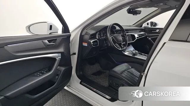 Audi A6 (C8) id 3525384 из Кореи 20