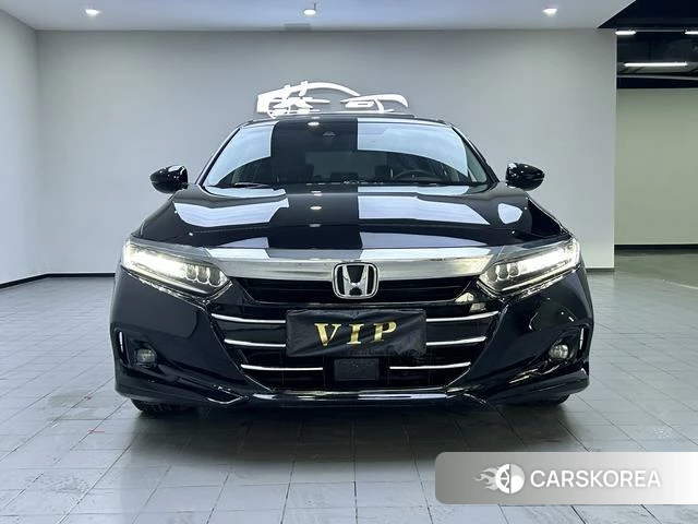 Honda Accord id 4262083 из Китая 13