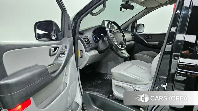 Hyundai The New Grand Starex id 4384382 из Кореи 20