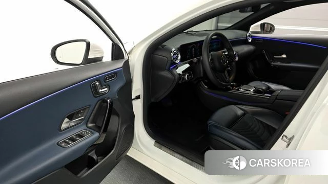 Mercedes-Benz A-Class W177 id 3828701 из Кореи 20