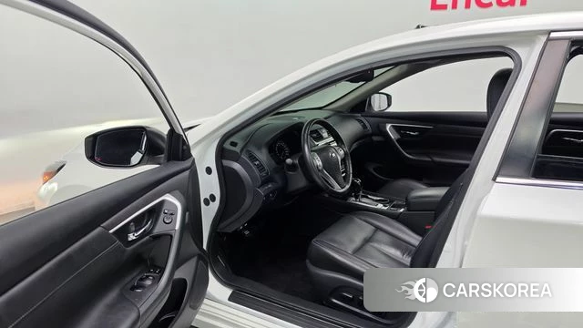 Nissan Altima id 4732810 из Кореи 20