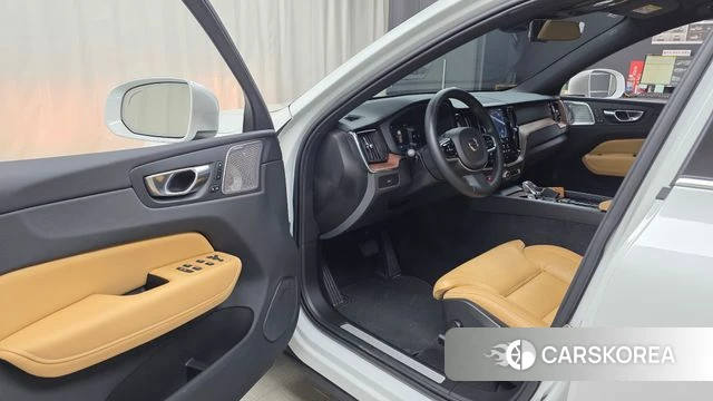 Volvo XC60 second Generation id 4752905 из Кореи 35