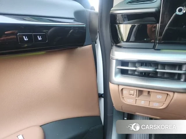 Hyundai Grandeur Hybrid (GN7) id 3327687 из Кореи 20