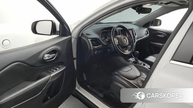 Jeep Cherokee (KL) id 3923989 из Кореи 20