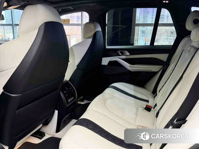 BMW X5 M id 4265245 из Китая 14