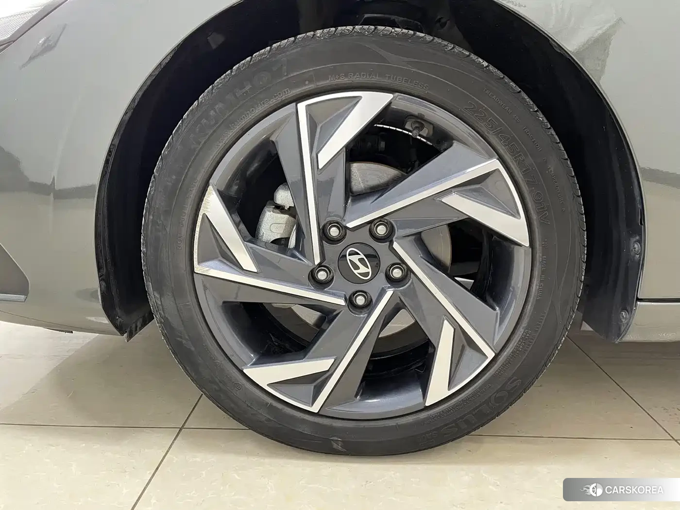 Hyundai Elantra id 4576355 из Китая 18
