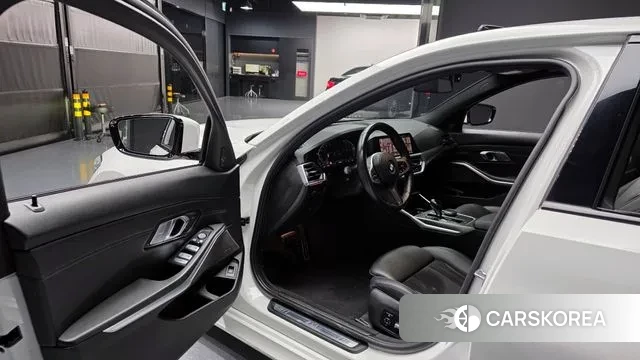 BMW 3 Series (G20) id 3697734 из Кореи 20