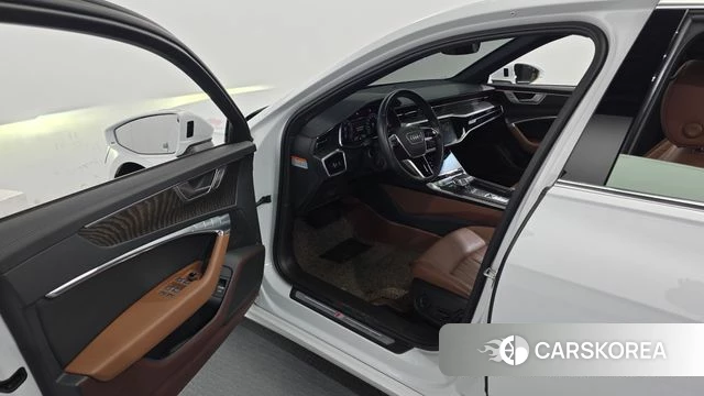 Audi A6 (C8) id 4196288 из Кореи 33