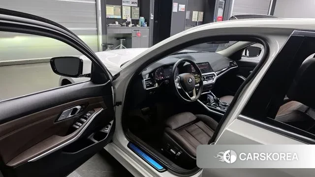 BMW 3 Series (G20) id 3581549 из Кореи 20