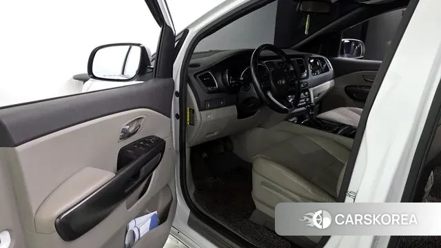 Kia All New Carnival id 3386303 из Кореи 20