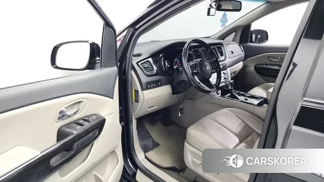 Kia The New Carnival id 3558014 из Кореи 20