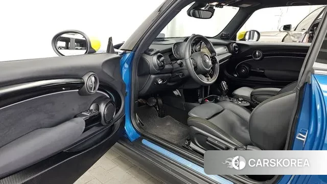 Mini Cooper Electric id 3751620 из Кореи 20