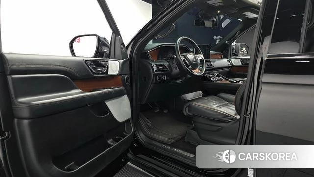 Lincoln Navigator 4th generation id 4315533 из Кореи 35