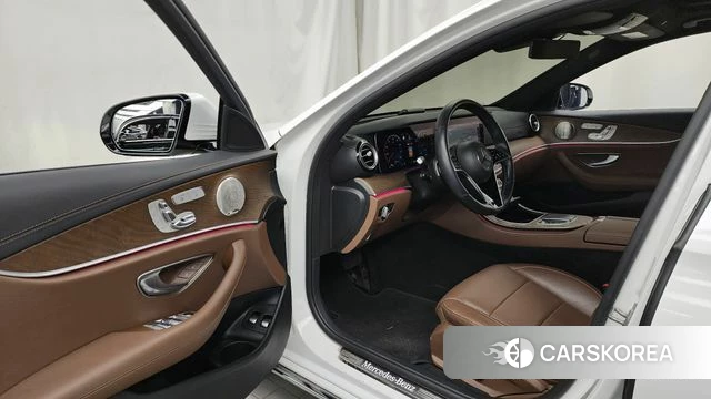 Mercedes-Benz E-Class W213 id 3916214 из Кореи 20