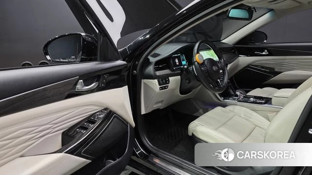 Kia K7 Premier Hybrid id 3885399 из Кореи 20