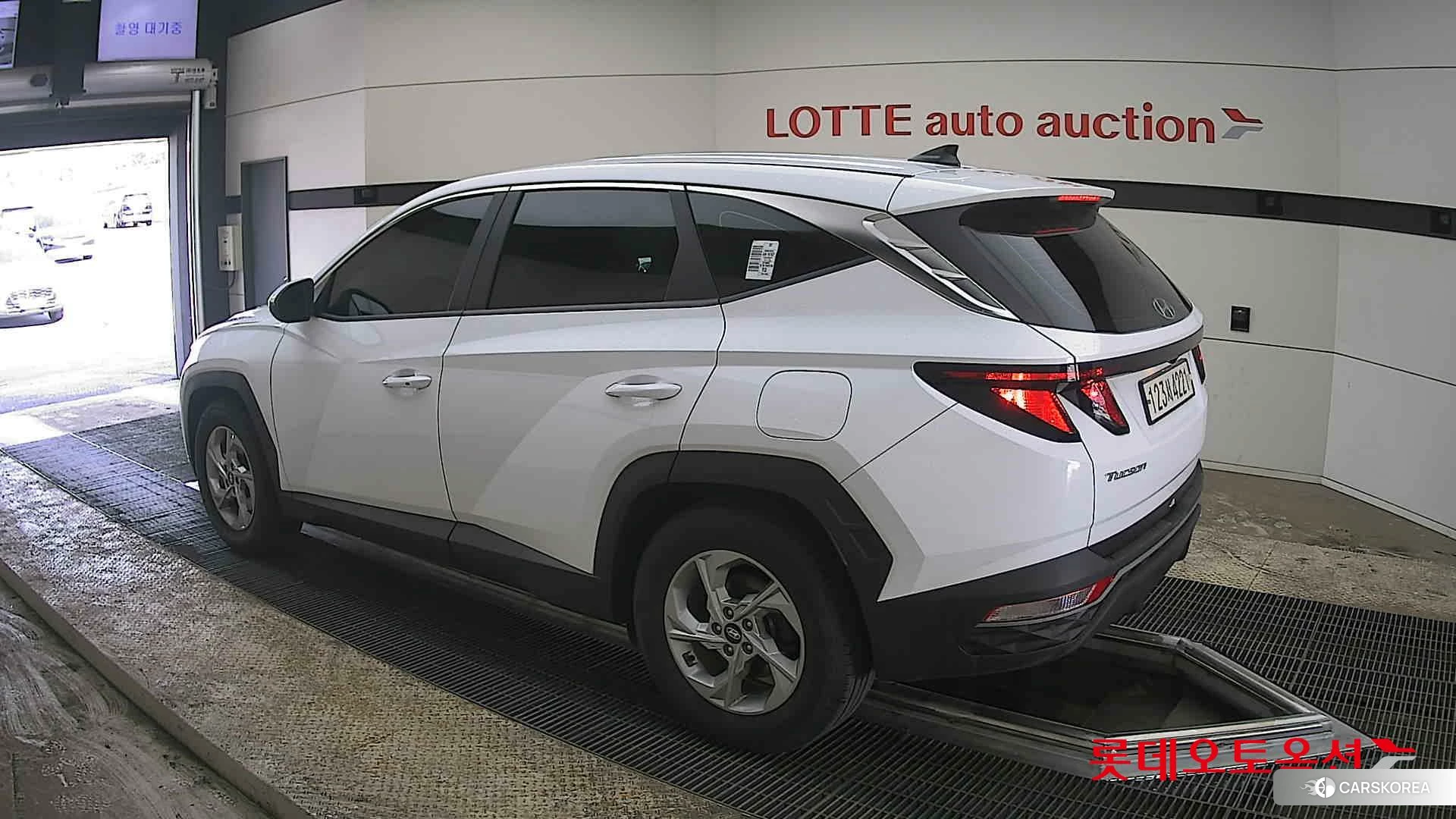 Hyundai Tucson id 3869296 из Кореи 36