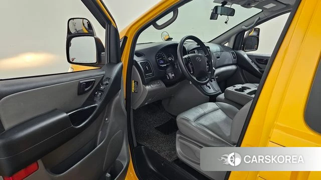 Hyundai The New Grand Starex id 4614672 из Кореи 34