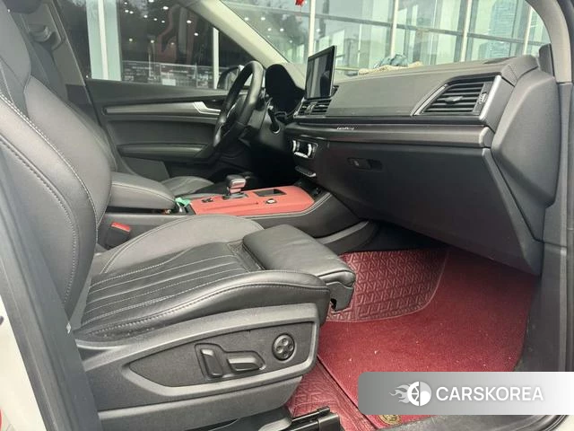 Audi Q5L id 4260342 из Китая 11