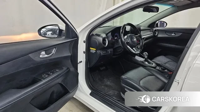 Kia Come New K3 id 3489710 из Кореи 20