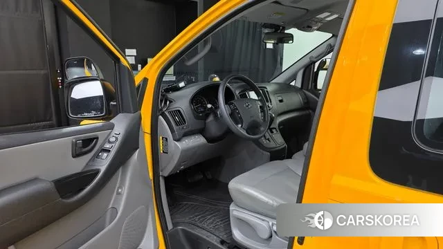 Hyundai The New Grand Starex id 3593395 из Кореи 20