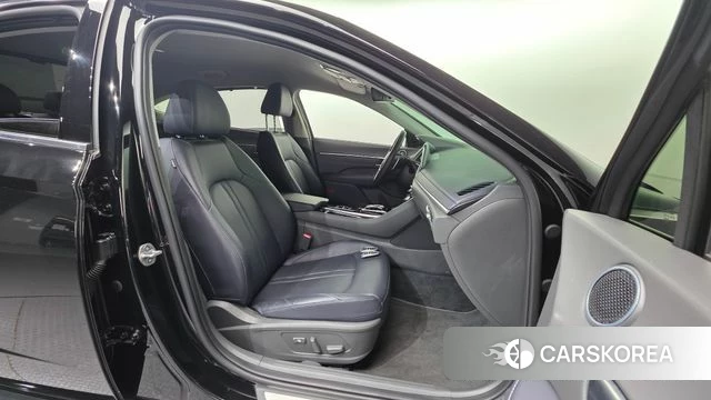 Hyundai Sonata (DN8) id 4395323 из Кореи 31