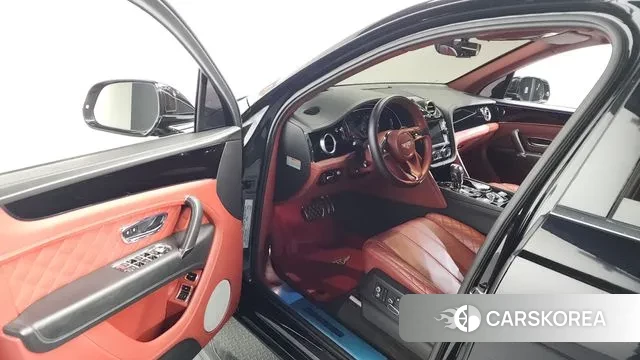 Bentley Bentayga id 3742533 из Кореи 20