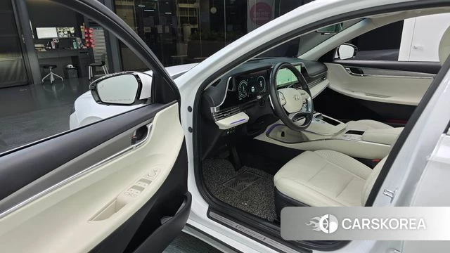 Hyundai The New Grandeur IG Hybrid id 4899409 из Кореи 36