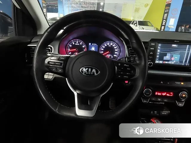 Kia Stonic id 3336225 из Кореи 17
