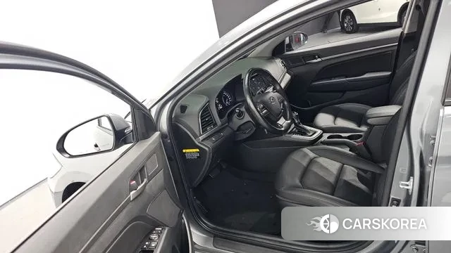 Hyundai Avante AD id 3460246 из Кореи 20