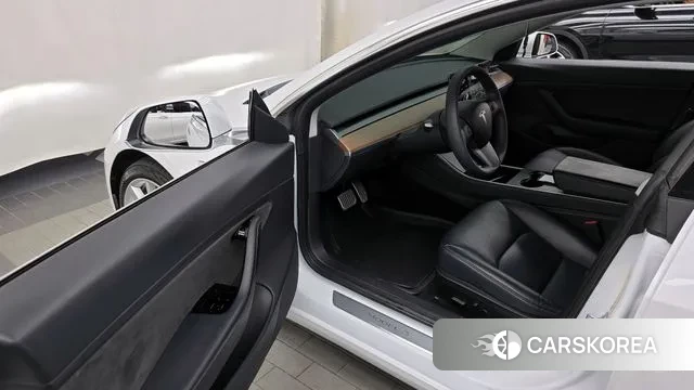 Tesla Model 3 id 3209289 из Кореи 20