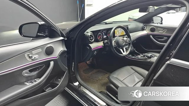 Mercedes-Benz E-Class W213 id 4508375 из Кореи 35