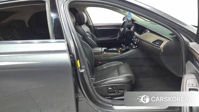 Genesis G90 id 4780745 из Кореи 20