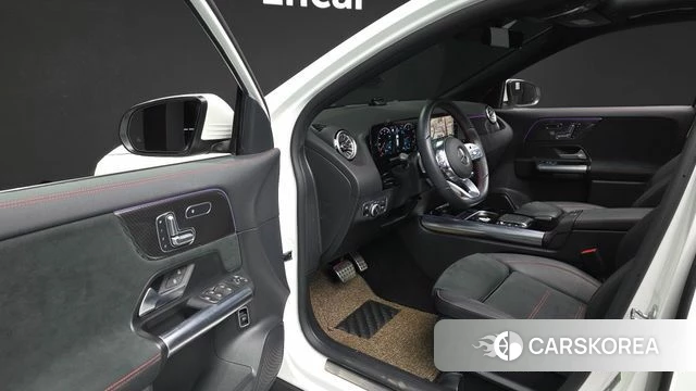 Mercedes-Benz GLA - Class H247 id 4711002 из Кореи 20