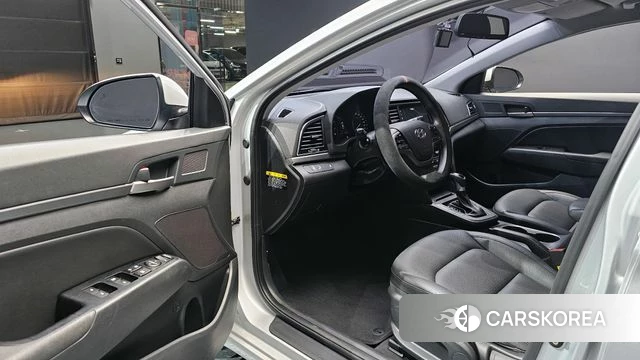 Hyundai Avante AD id 4417425 из Кореи 30