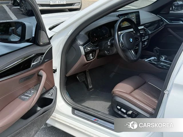 BMW 5 Series (G30) id 4366280 из Кореи 19