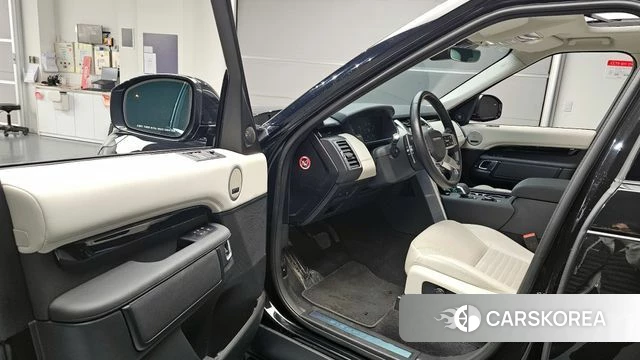 Land Rover Discovery 5 id 3871836 из Кореи 20