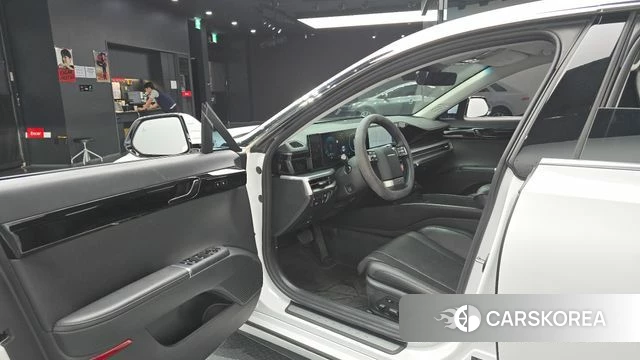 Hyundai Grandeur (GN7) id 4469086 из Кореи 31