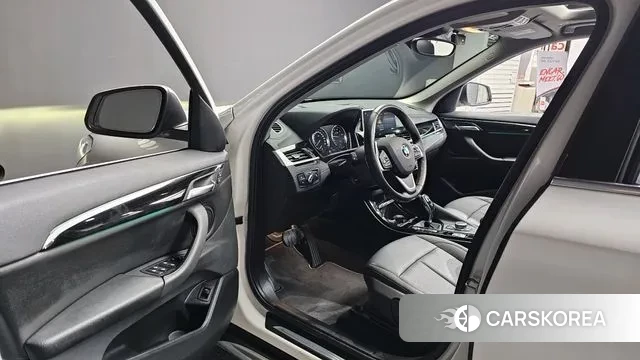 BMW X1 (F48) id 3389546 из Кореи 20