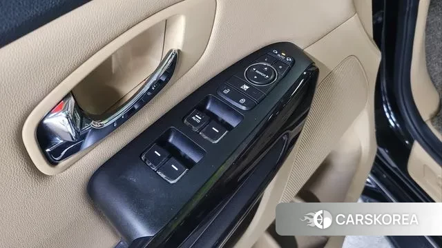 Kia The New Carnival id 3733348 из Кореи 20