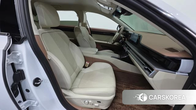 Hyundai Grandeur (GN7) id 4281515 из Кореи 37