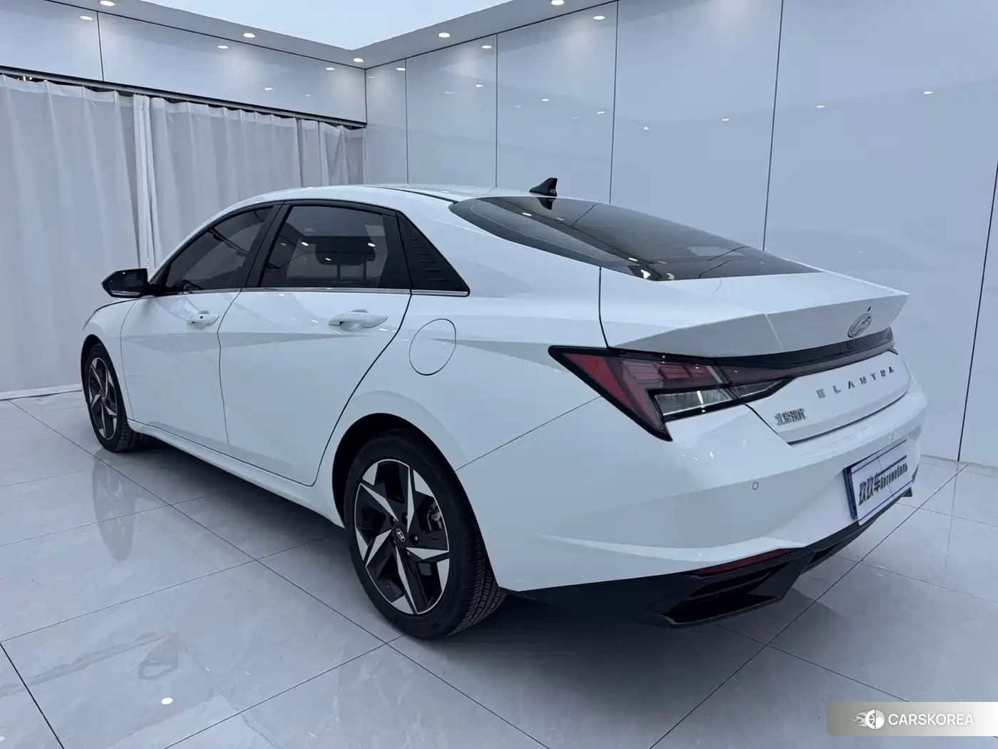 Hyundai Elantra id 4679709 из Китая 18