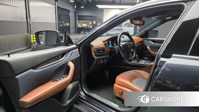 Maserati Levante id 4712625 из Кореи 33