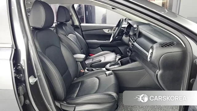 Kia Come New K3 id 3742299 из Кореи 20