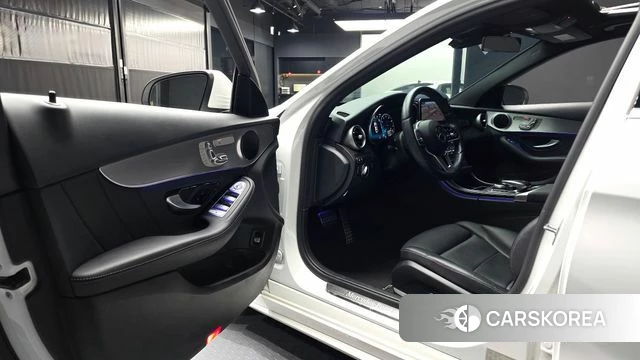 Mercedes-Benz C-Class W205 id 4195938 из Кореи 32