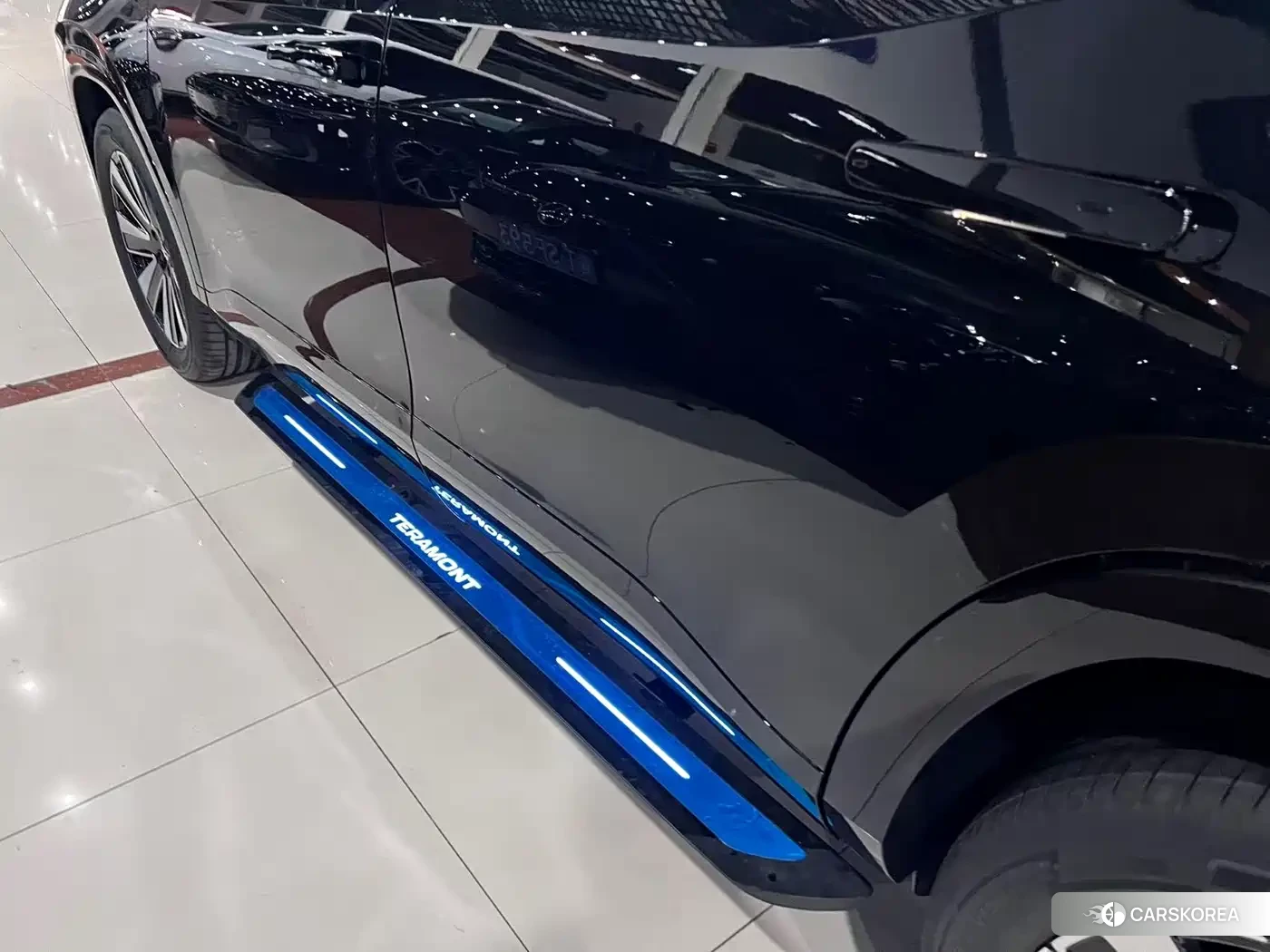 Volkswagen Touareg id 4589371 из Китая 15