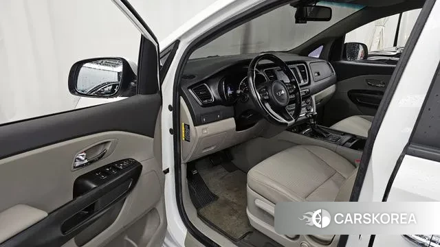 Kia All New Carnival id 3166566 из Кореи 20