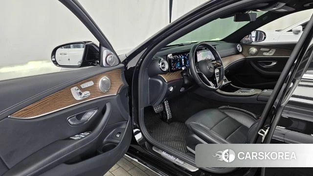 Mercedes-Benz E-Class W213 id 4603767 из Кореи 36
