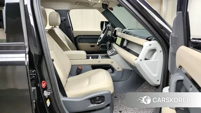 Land Rover Defender (L663) id 3372032 из Кореи 20