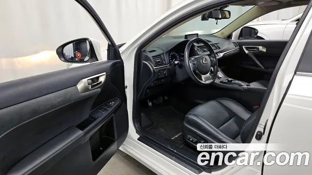 Lexus CT200h id 2922934 из Кореи 20