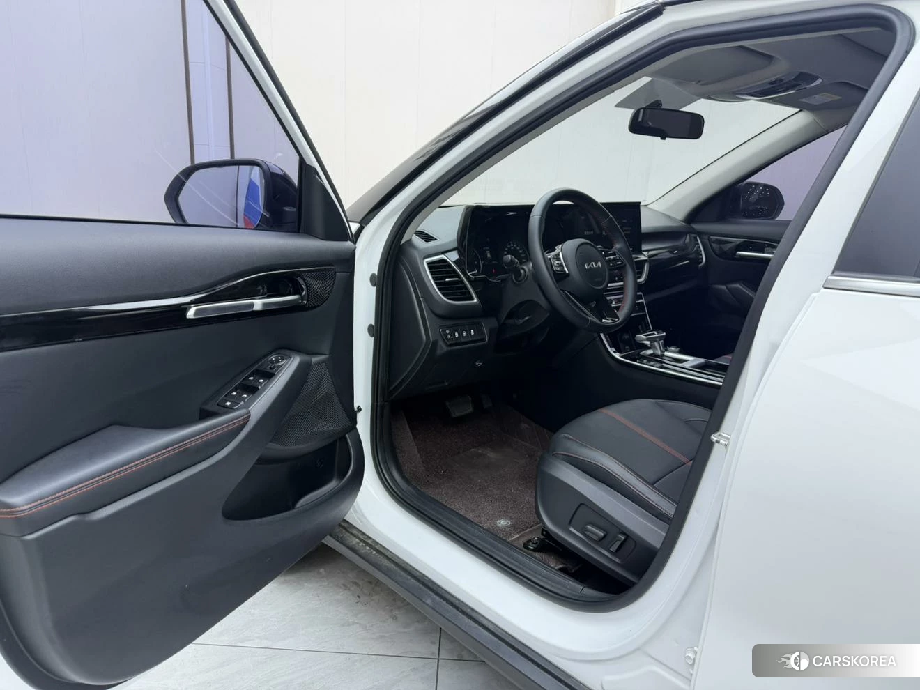 Kia KX3 id 4486299 из Китая 23
